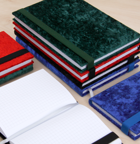 Warum sind Notizbücher heute wieder so gefragt? Warum sind Notizbücher heute wieder so gefragt?