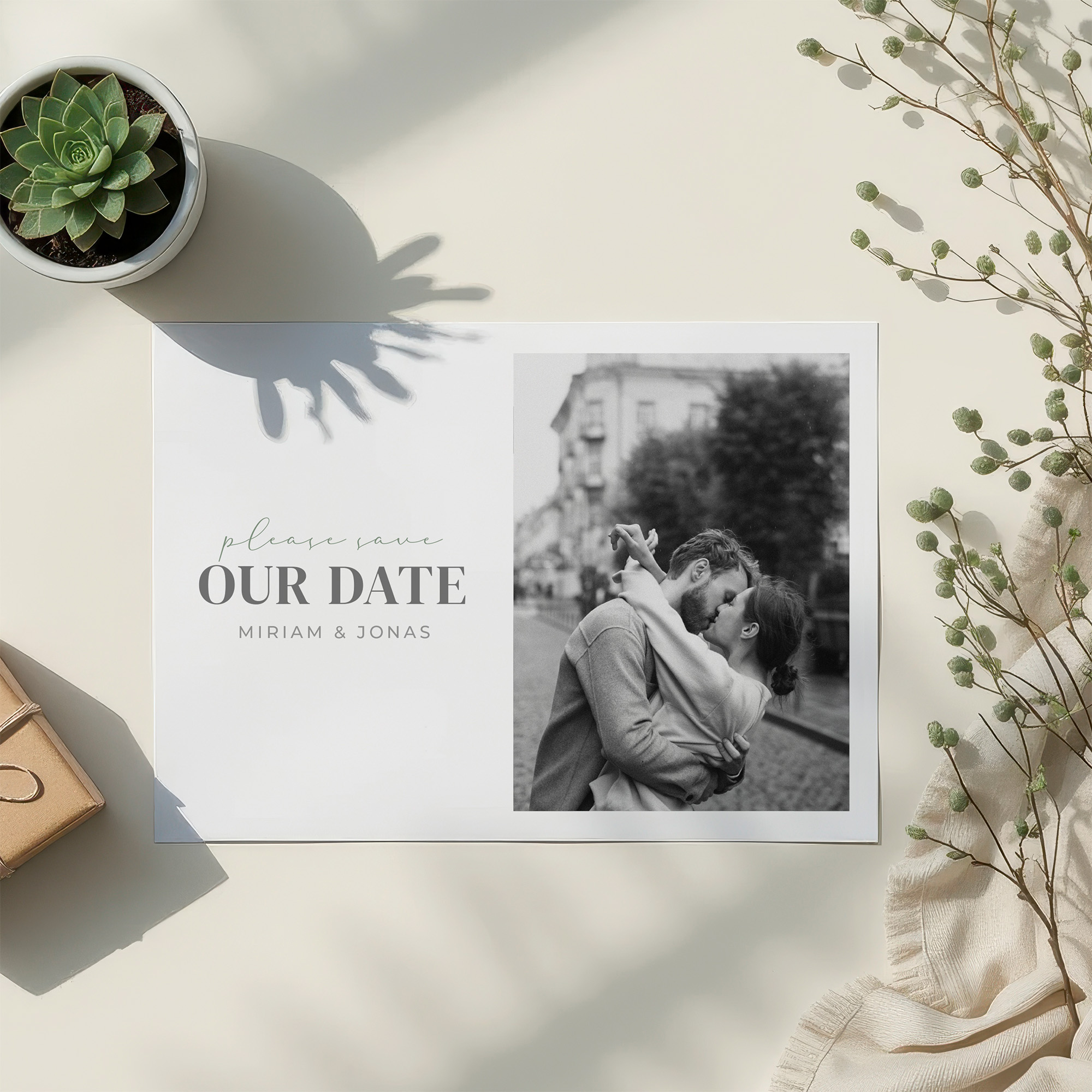 Postkarte DIN A6 im Querformat - Minimalistisch "Berlin"