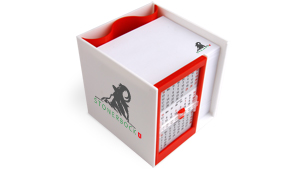 Zettelbox mit Kalender mit Stifteköcher