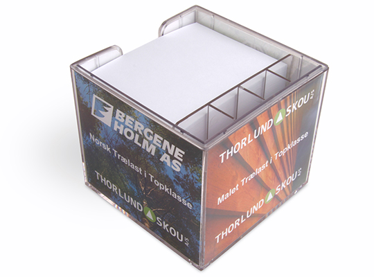 Doppelwandige Zettelbox mit Stifteköcher im Digitaldruck