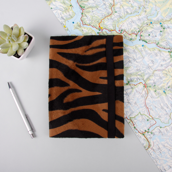 BIZBOOX® Zebra Fellimitat dunkel DIN A5 BIZBOOX® Zebra Fellimitat dunkel DIN A5