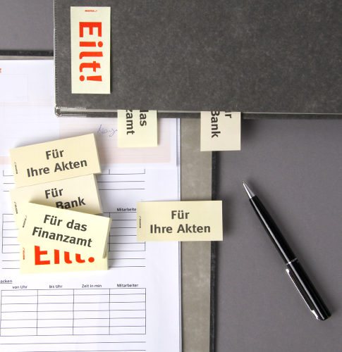 Verleihe kleinen Haftnotizen große Wirkung Verleihe kleinen Haftnotizen große Wirkung